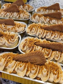 Mini cake parfait